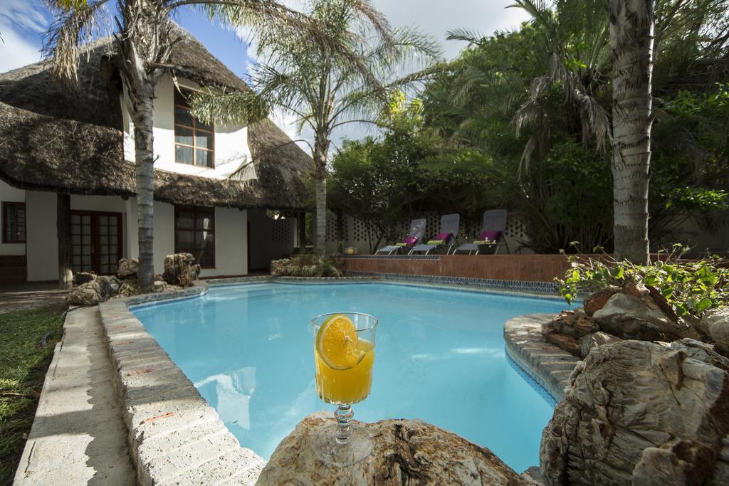 Out Of Africa Guesthouse Otjiwarongo Zewnętrze zdjęcie