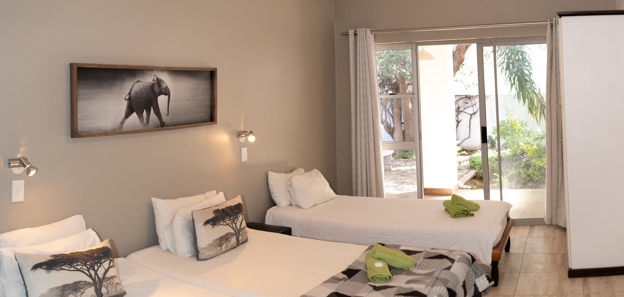 Out Of Africa Guesthouse Otjiwarongo Zewnętrze zdjęcie