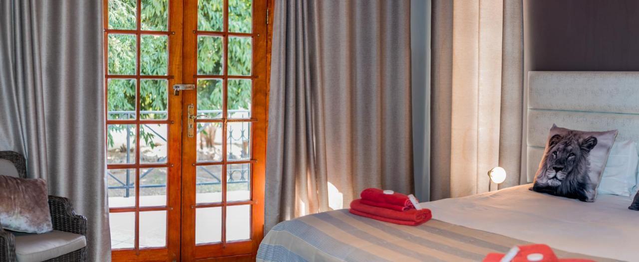 Out Of Africa Guesthouse Otjiwarongo Zewnętrze zdjęcie
