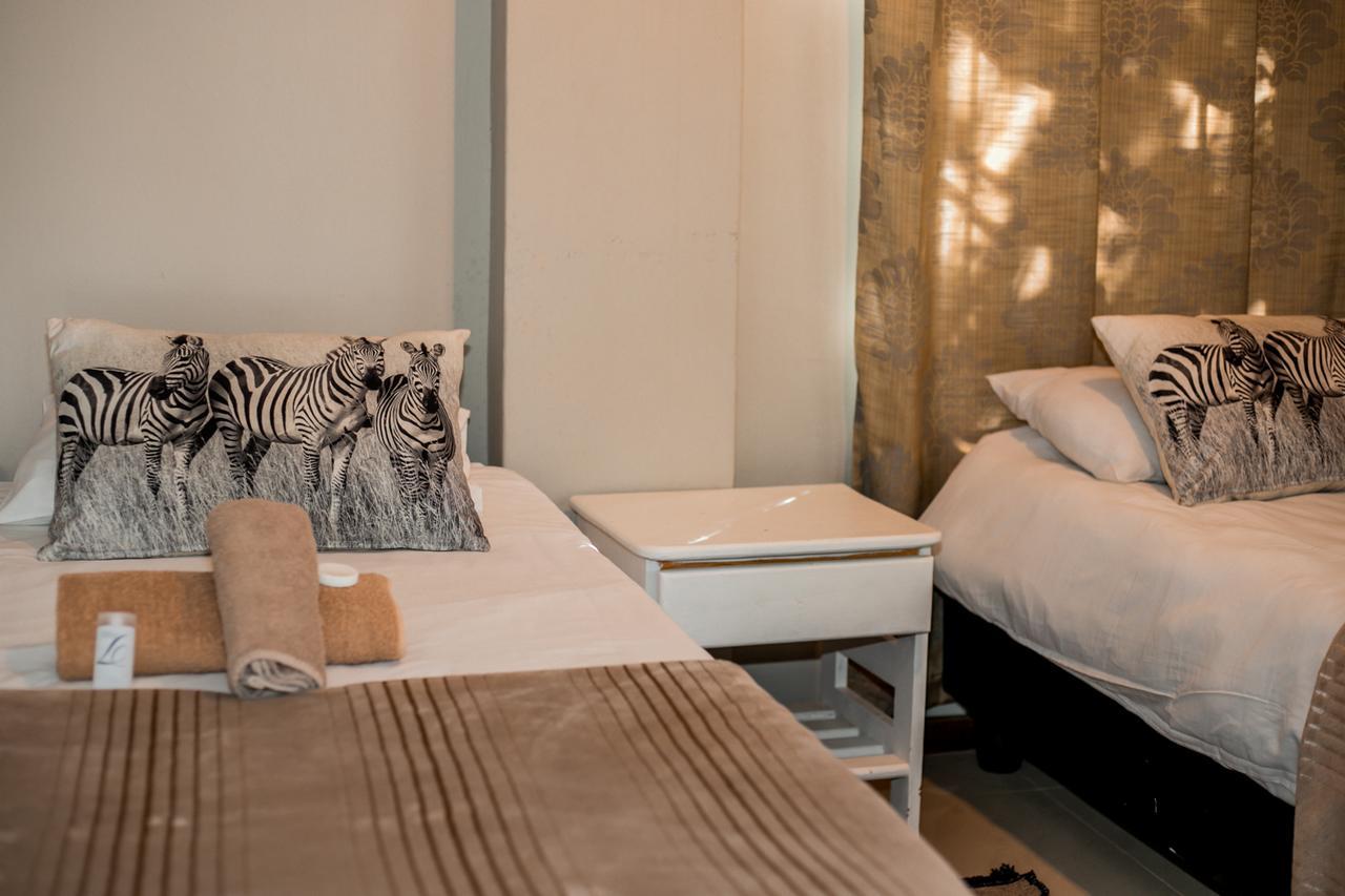 Out Of Africa Guesthouse Otjiwarongo Zewnętrze zdjęcie